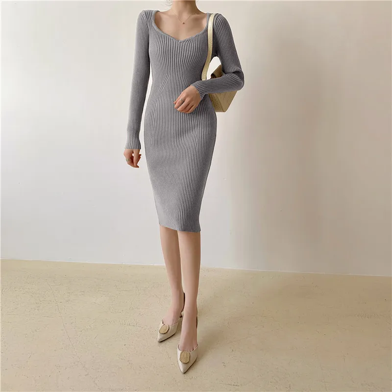 Женский трикотажный свитер-миди с V-образным вырезом | Женская одежда