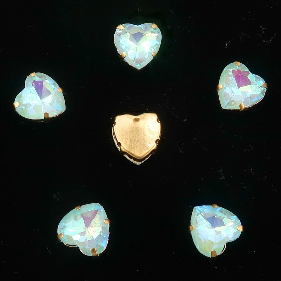 A12 Peridot AB Золото коготь настройки 20 шт./упак. с радужными или прозрачные стеклянные стразы цвета Кристалл 10 мм в форме сердца пришить стразы кристаллы Аппликация Одежда «сделай сам» - Цвет: A12 Peridot AB