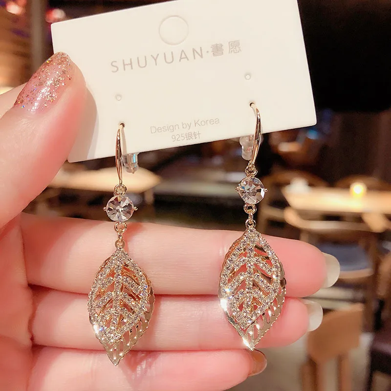 

Long Leaf Pendant Dangle Earrings Crystal Pearl Drop Earrings Fashion Jewelry Vintage Hook Earrings Gifts For Women Girls