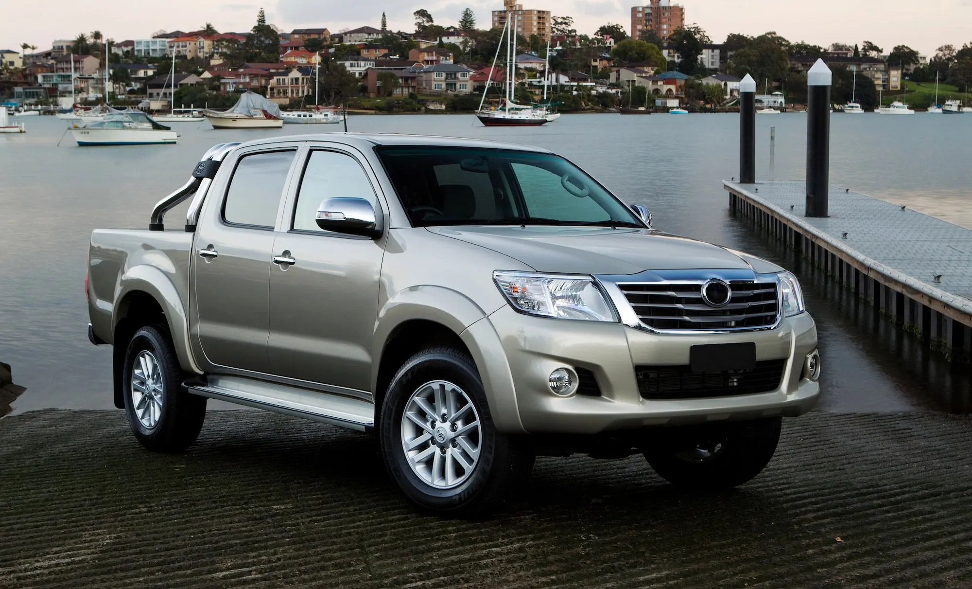 Для Toyota Hilux пороговые полосы 100% стальные дверные декоративные пороги для Vigo 2005 2014