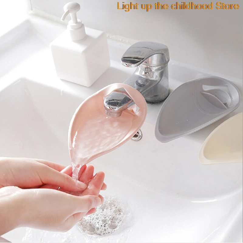 

1 pc Happy Fun Plastic Faucet Extender Baby Tubs Kids Hand Washing Bathroom Sink Gift Fashion and Convenient