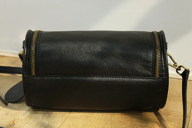 Retro Genuine Leather Baguette shape Handbag New Fashion Women Shoulder Bags Ladies Cylinder Hand Bag Sac Main Femme 2020 | Багаж и сумки