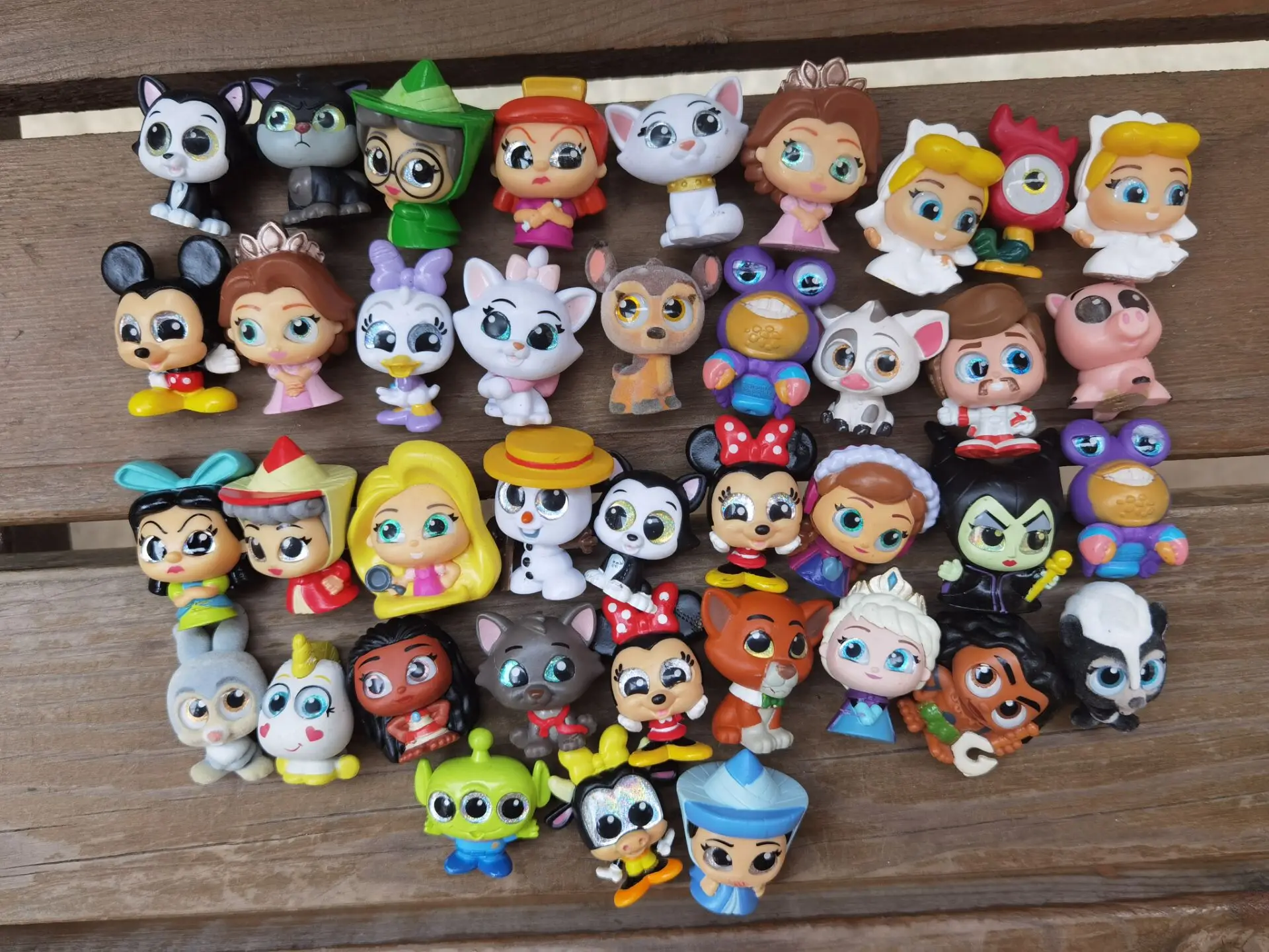 1 шт. 3 см можно выбрать дверные куклы Диснея принцессы серия 4 Мультяшные Монстры