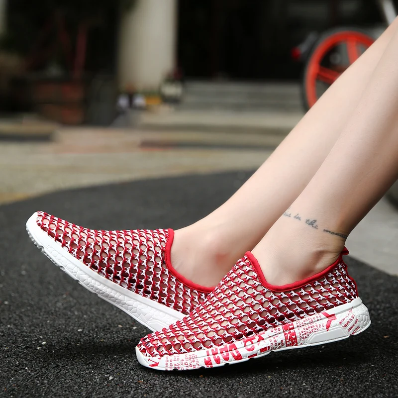 

Summer couple casual shoes Hollow breathable sneakers Lightweight comfortable sandals slippers beach shoes Large size 36-44