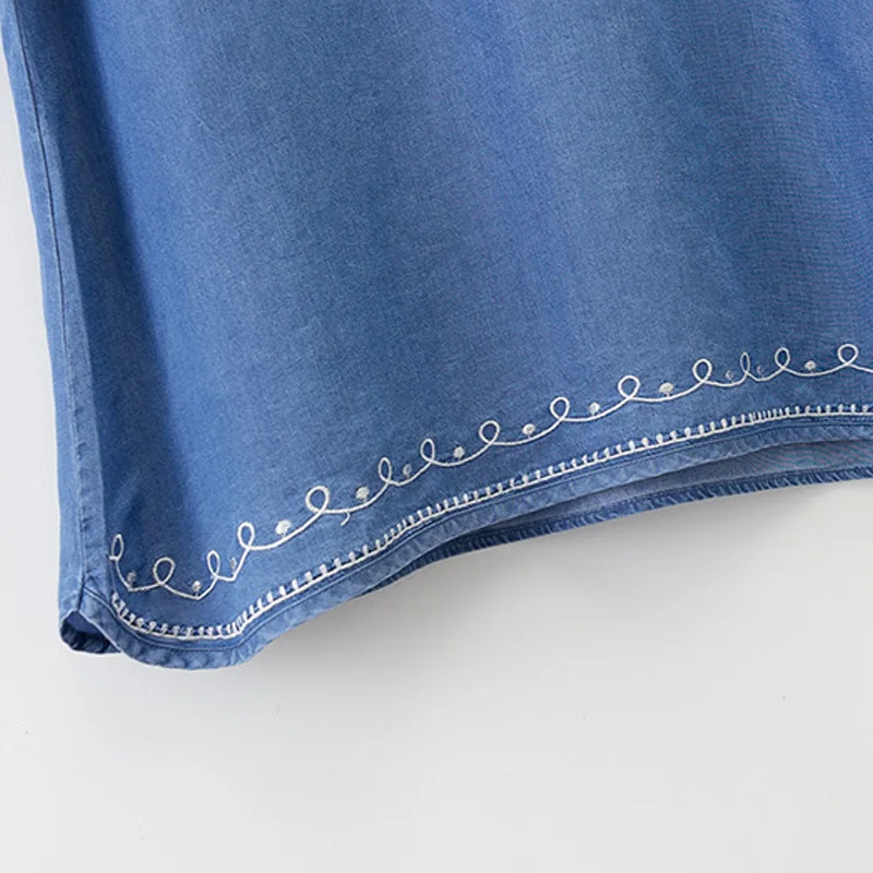 

New Fashionable Flowers Embroidery Women Shirts Summer Nation Wind Short Sleeve O Neck 4XL Loose Plus Size Blouse Women