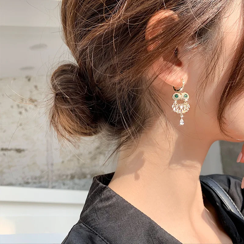 Серьги-подвески в виде совы стиле ретро зеленые синие с кристаллами из циркония