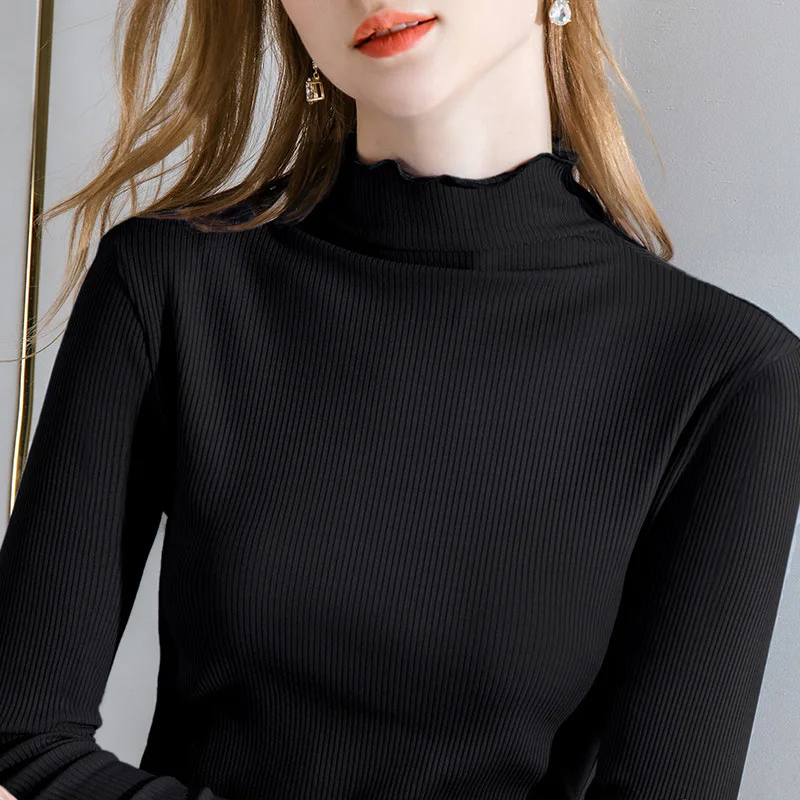 

Modal T-shirt with half high collar and wooden ear edge for women