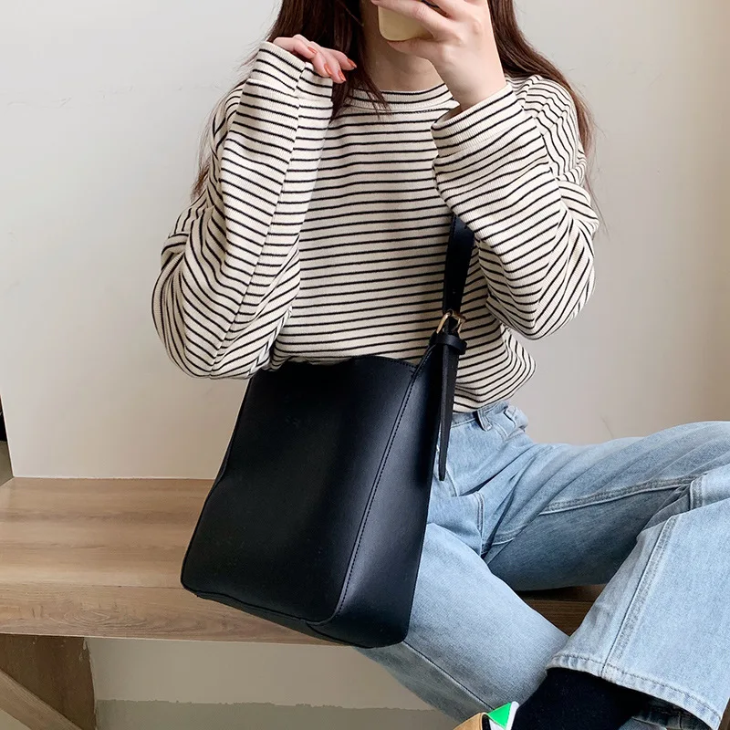 

High Quality Ladies Retro Bucket Bag 2020 New Fashion Female Bag Korean Version Large Capacity Single Shoulder Messenger Bag
