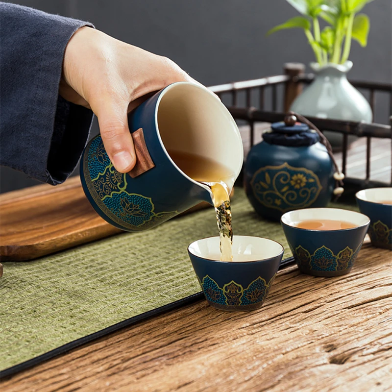 

Portable ceramic travel tea set gift box individual set outdoor three cup kung-fu teapot tea set chinese