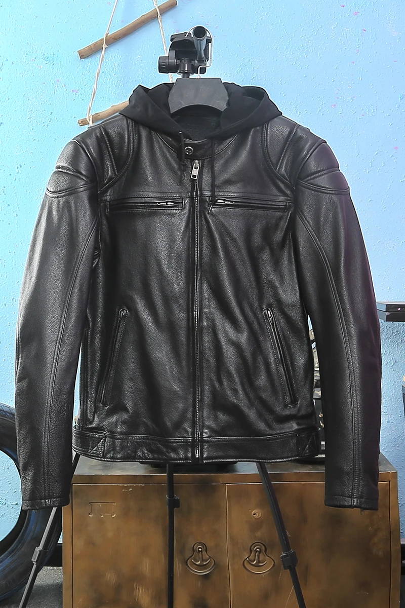

Men's leather leather motorcycle riding hooded cowhide leather jacket young motorcycle jacket brand in the autumn