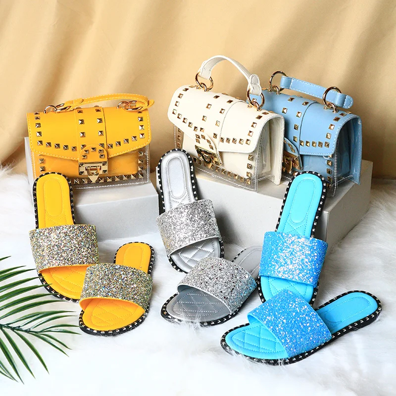 

2021 Summer Ladies Elegant Clear Handbags And Shoe Slipper Women Fashion Matching Transparent Chain Rivet Purse And Sandals Set