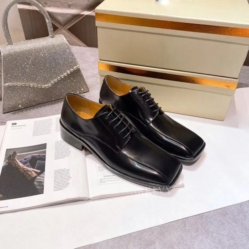 

Square Toe Retro Derby Shoes Women Real Leather Black White Mixed Color Lace Up Single Shoes British Style Spring Loafers Female