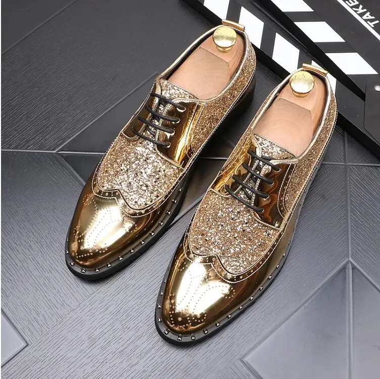 Мужские модельные туфли с острым носком увеличивающие рост Цвет золотой белый