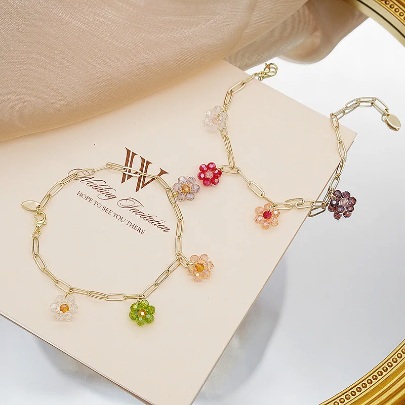 

Sweet Bracelet For Women Girls INS Colored Small Flower Pendant Bracelets Korean Style Summer Cute Gold Color Chains Bracelets