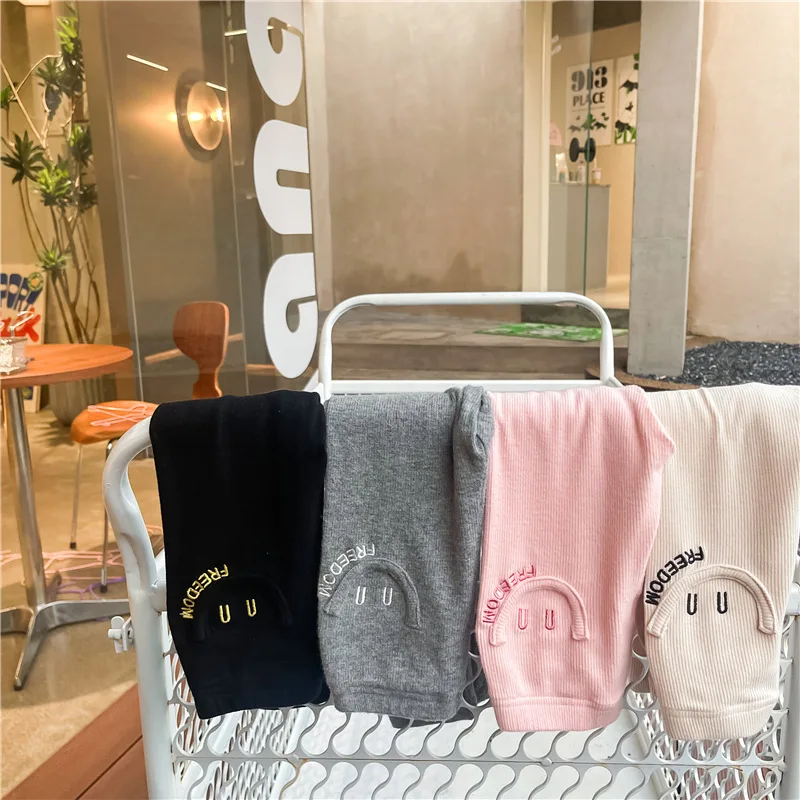 

Осенние леггинсы для девочек, эластичные облегающие леггинсы с вышивкой и улыбающимся лицом, леггинсы в полоску, мягкие обтягивающие штаны ...