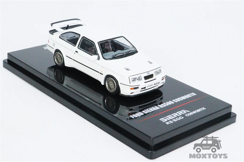 INNO 1:64 FORD SIERRA RS500 COSWORTH #1 TEXACO 1988/1986 Diamont белая литая модель автомобиля | Игрушки и