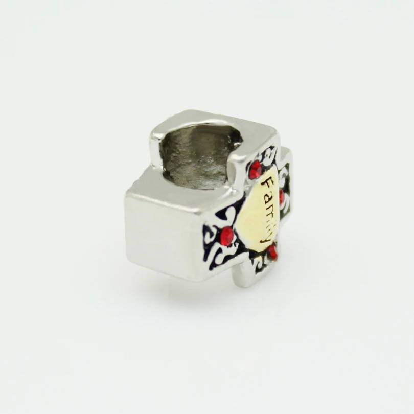 Бесплатная доставка двухцветный красный филигранный сердечко Любовь Семья на