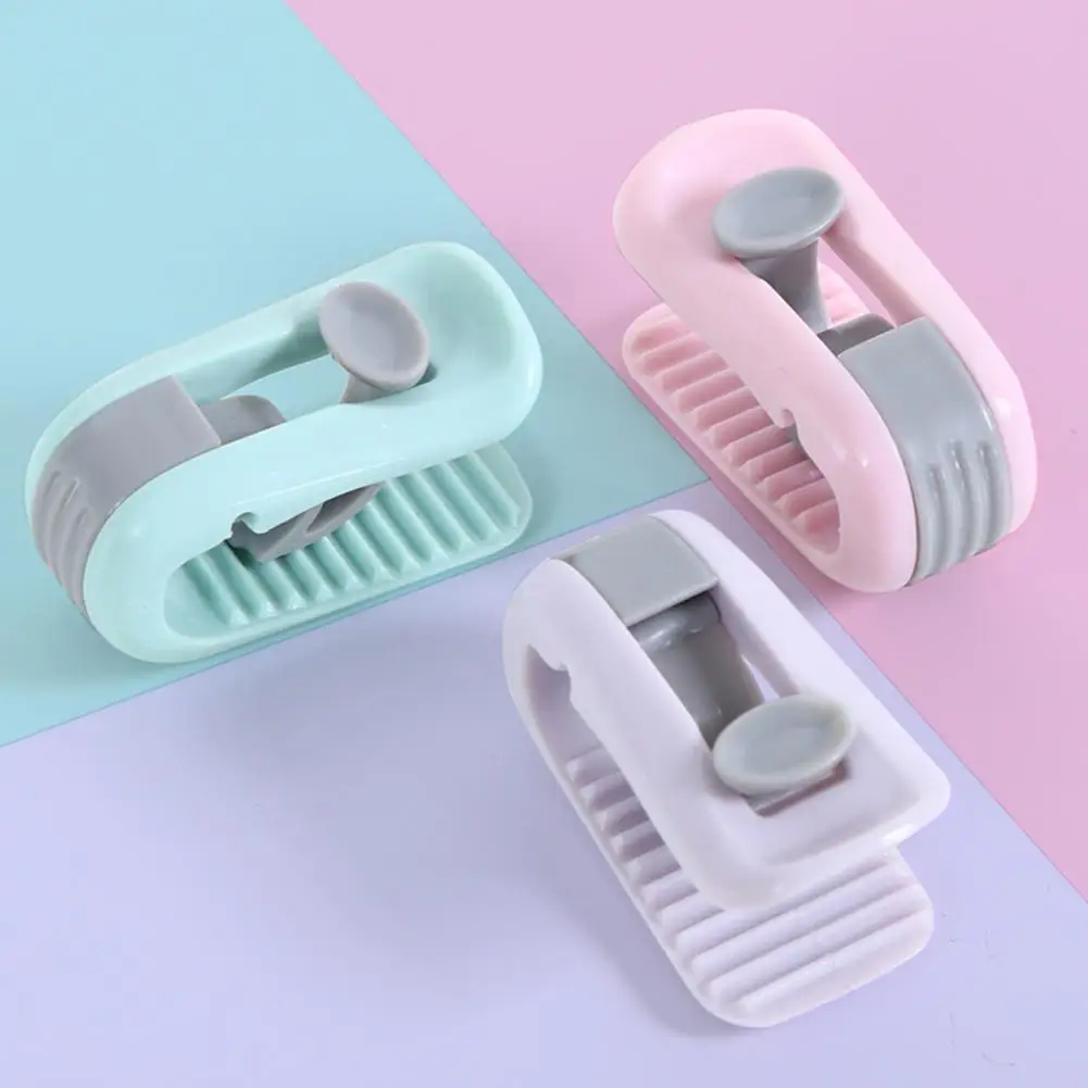 

6Pcs Quilt Sheet Clips Great Duvet Cover Blanket Holder Clips Ergonomic Design Simple Installation Duvet Cover Clip