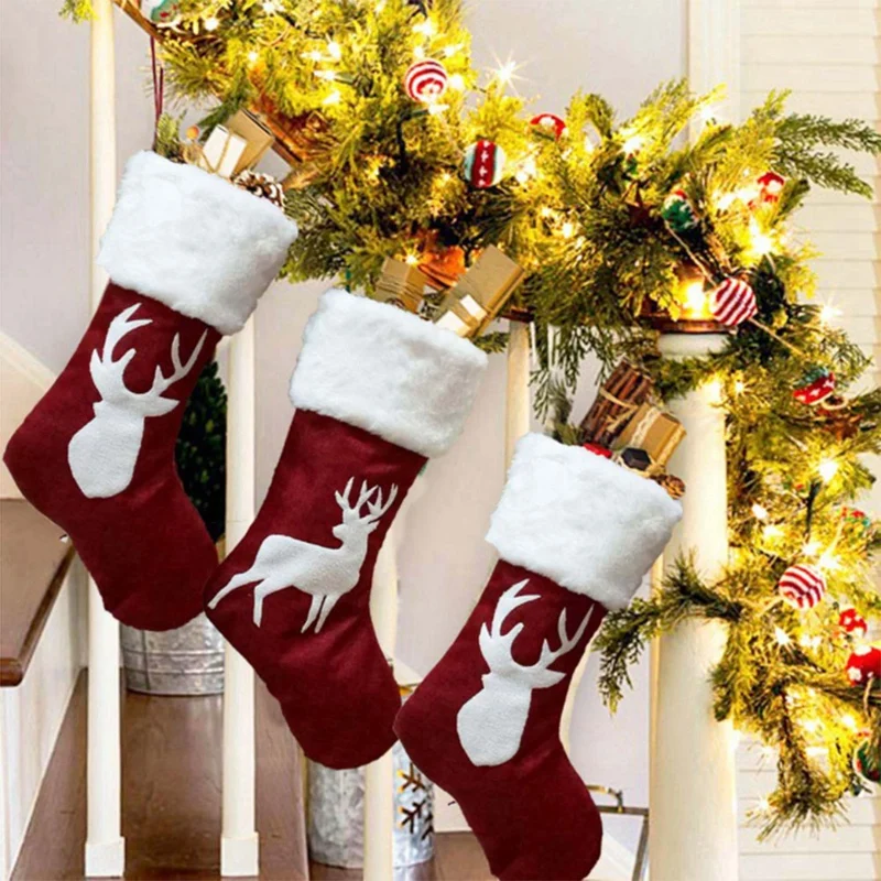 

Christmas Stockings Reindeer Elk Snowflake Print Stockings Children Gifts Christmas Tree Decoration Home Decor, 4PCS