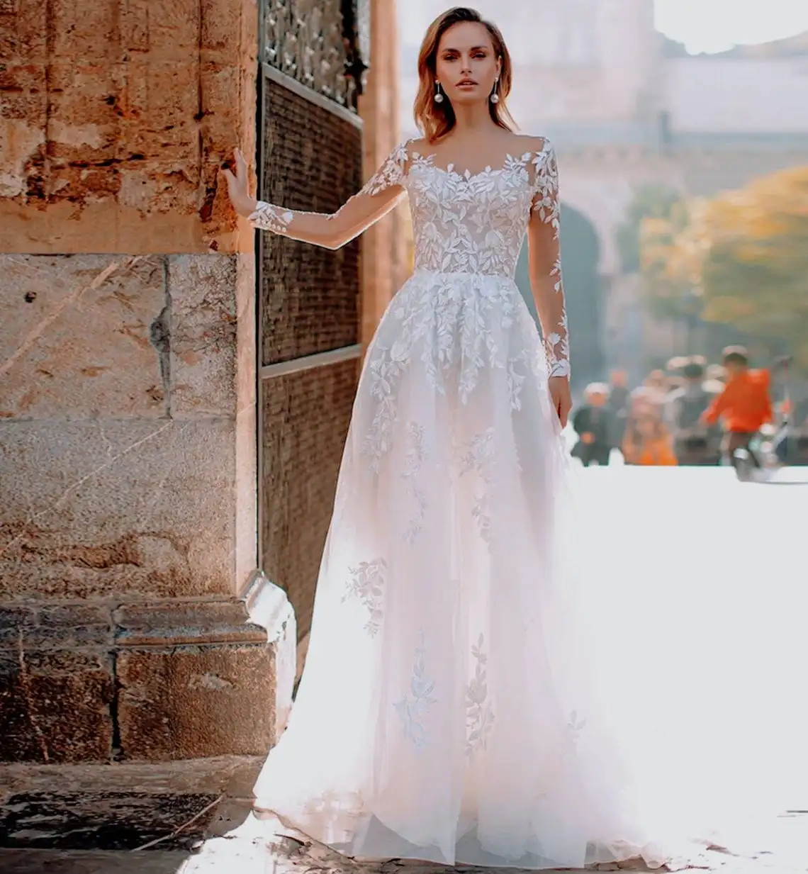 

Женское свадебное платье с длинным рукавом, винтажное кружевное ТРАПЕЦИЕВИДНОЕ платье из тюля со шлейфом, аппликацией и пуговицами, 2021