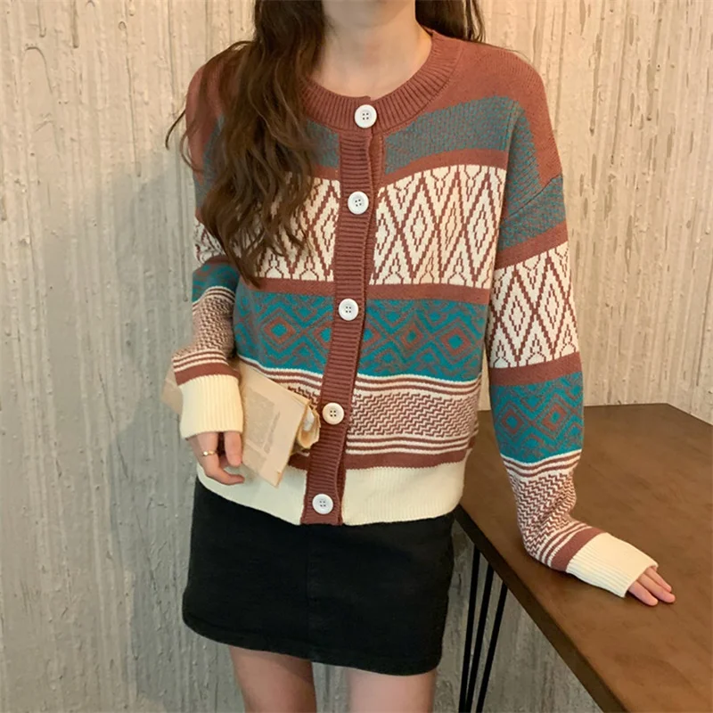 

Winter n Vintage Preppy Style Cute Cardigan Loose Button Ladies Coat Mujer Loose V-Neck Knit Cardigan Women Sweaters