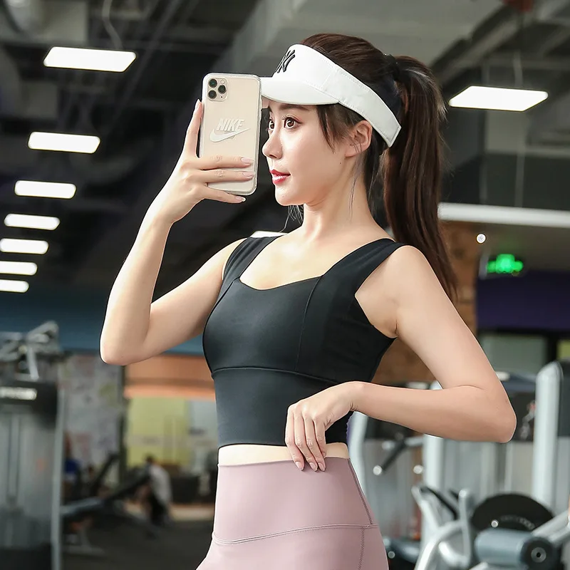 Женский спортивный бюстгальтер противоударный однотонный с эффектом пуш-ап