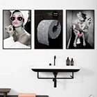 Модный постер с изображением сексуальной женщины, Картина на холсте с изображением девушки, для питьевой балки, украшение на туалетную бумагу, современное настенное искусство, декор для ванной комнаты