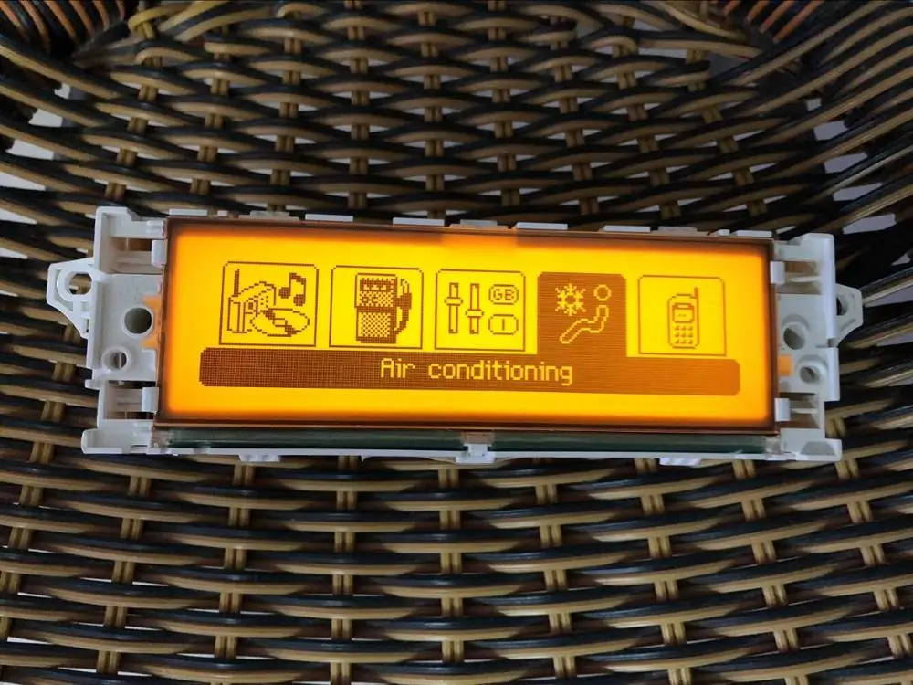 Автомобильная подставка в белом корпусе USB 2 зоны экран для освещения 12 контактов