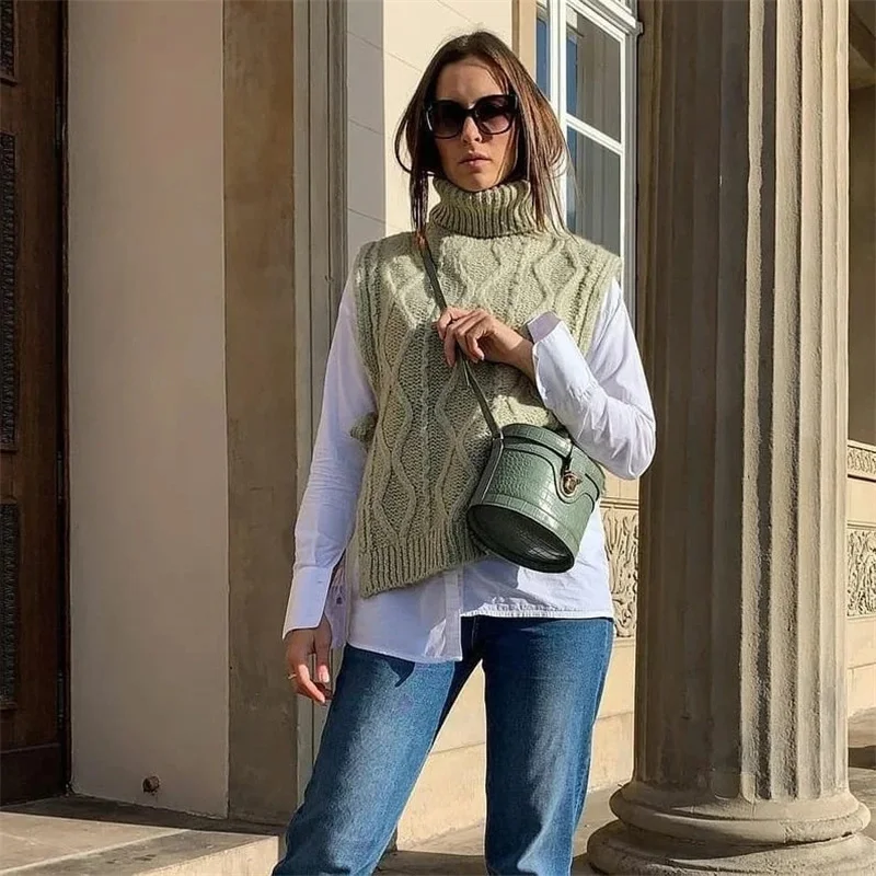 

Woman Elegant Green Turtleneck Knitted Vest 2021 Autumn Female Solid Crochet Vests Ladies Hollow Out Lacing Sleeveless Sweater