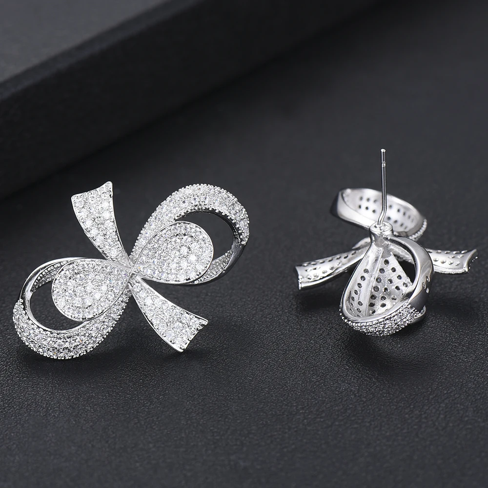 

LARRAURI Bowknot Wedding Stud Earrings For Women Bridal Fashion Luxury Cubic Zirconia Girl Dubai Silver Jewelry boucle d'oreill