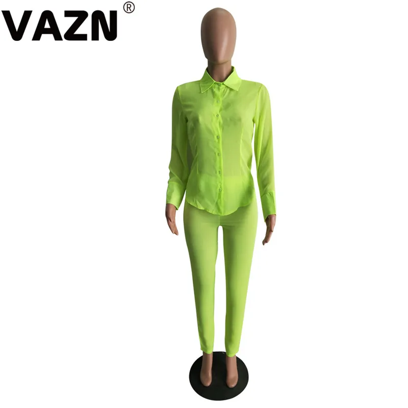 Женский комплект из футболки и брюк VAZN однотонный красный зеленый 2 предметов с