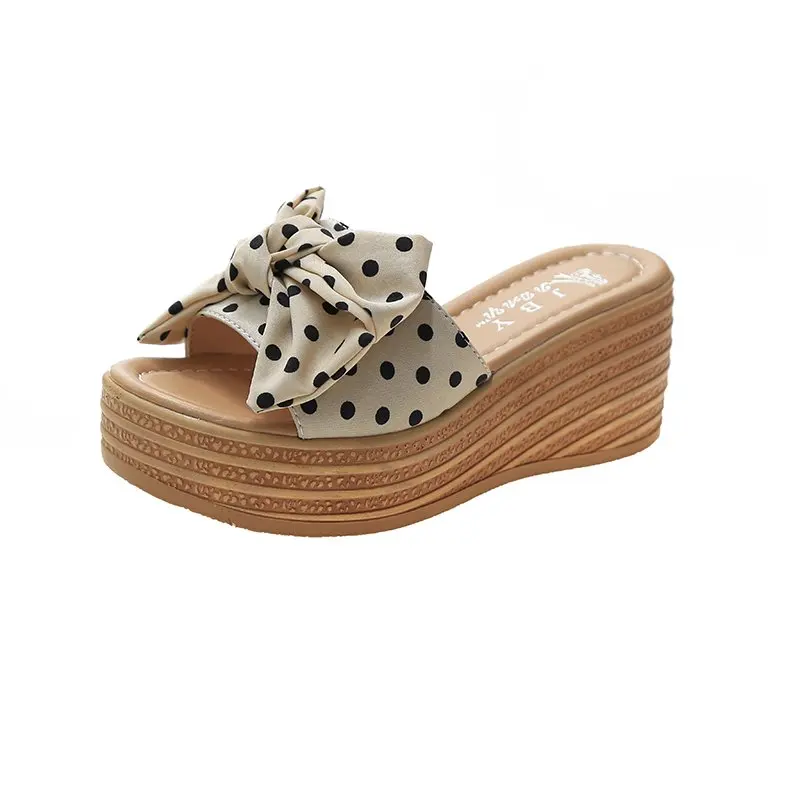 

Butterfly-Knot House Slippers Platform Shoes Women Heels Slides On A Wedge Fashion Pantofle High Luxury 2021 Soft Fabric PU Butt