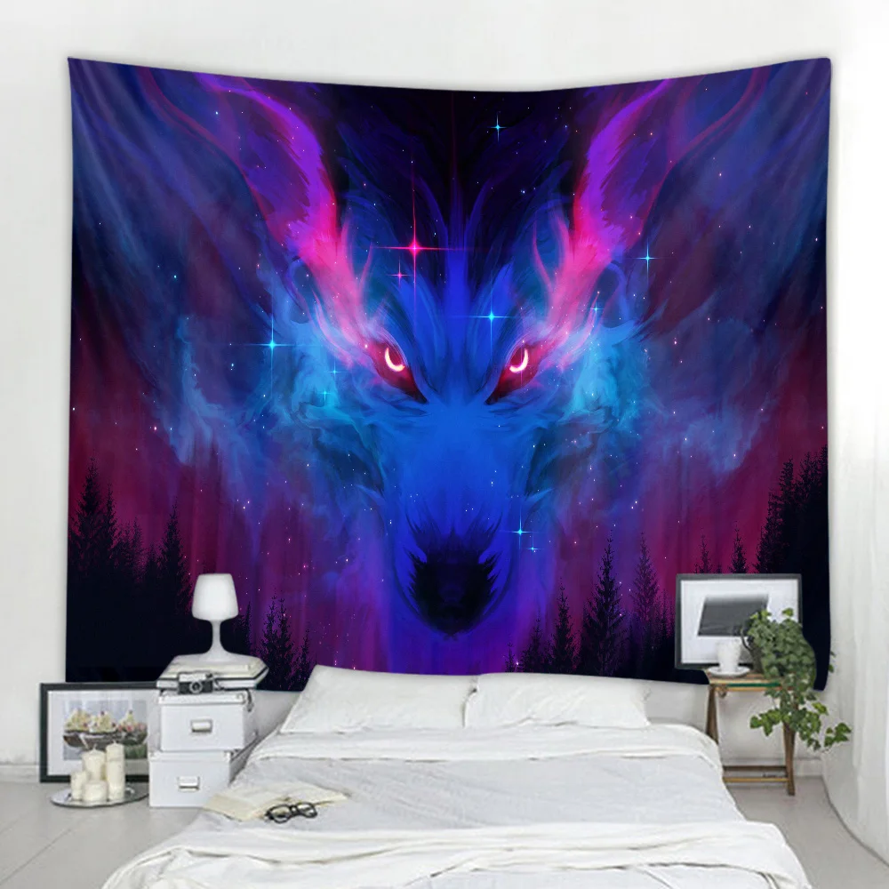 Гобелен с космическим звездным небом волком тотемом светящимся подвесное