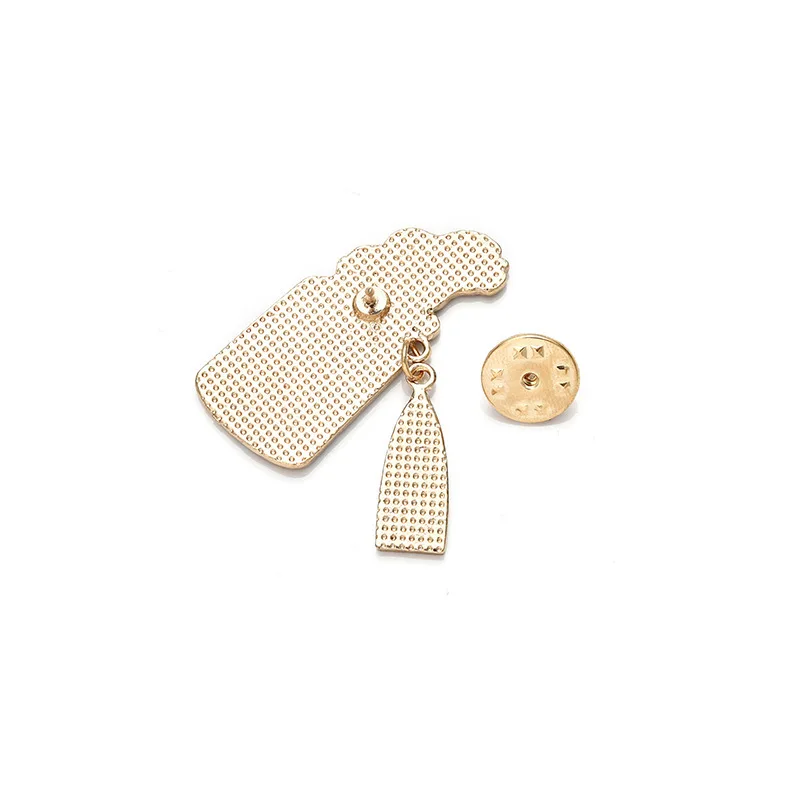 

Fairy Tale Girl Brooch Water Bottle Princess Brooch Anti Light Cartoon Princess Dream Brooch 1PC Romantic Lovely Enamel Pins