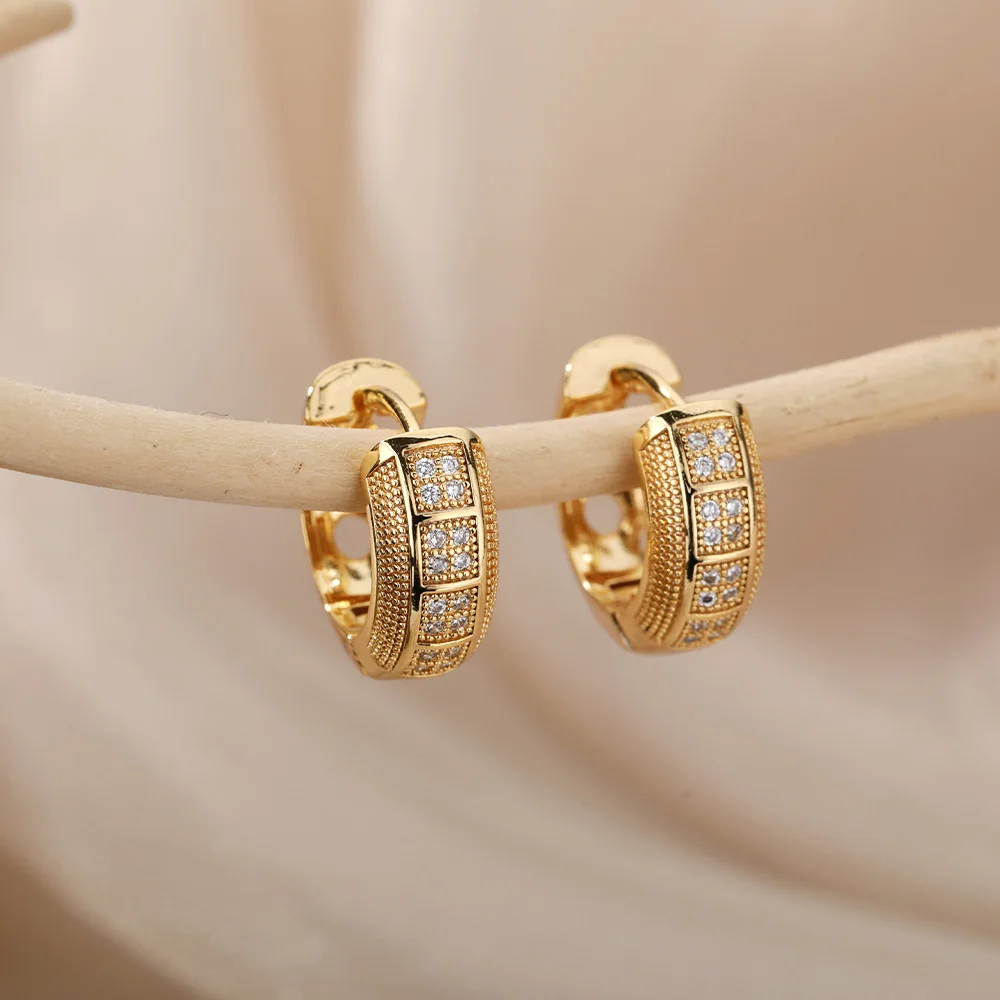 

Vintage Zircon Geometric Round Earrings for Women Men Sliver Color Small Hoop Earrings Punk Hip Hop Jewelry Accessories