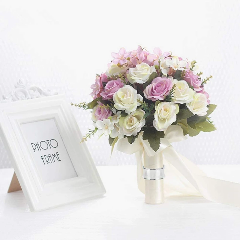 

8 Pieces of Zinc alloy Beaded Napkin Ring Delicate Napkin Buckle (Silver)