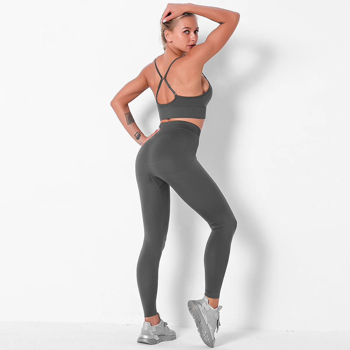 

Sexy sling bra hip-lifting yoga pants sports yoga bra workout clothes set