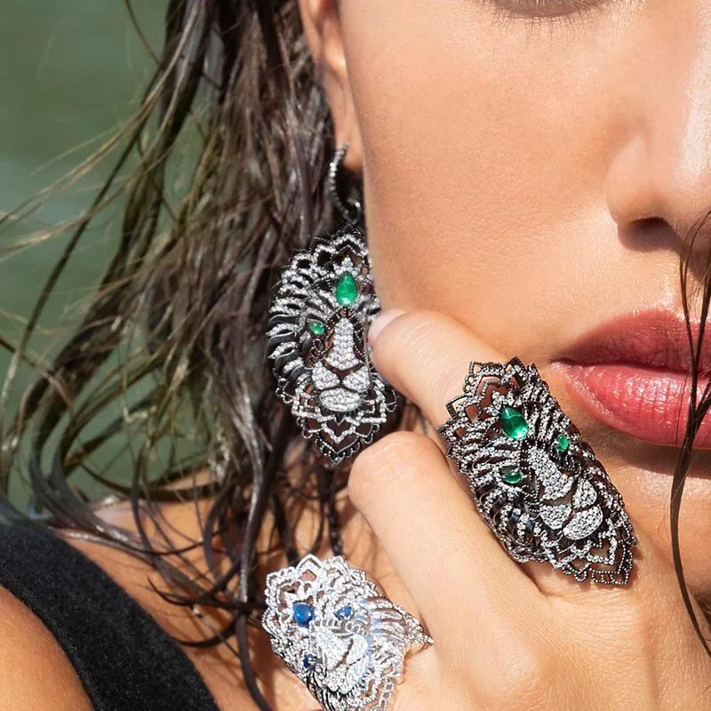 

Fashion Charm Original 1:1 Copy,Asymmetric Dark Gray Silver Feroce Lions Earrings Jewelry Gift For Female