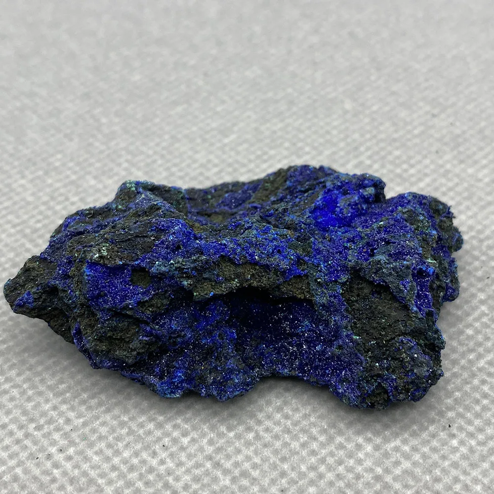 

Natural azurite mineral cristal espécime da província de anhui, china .