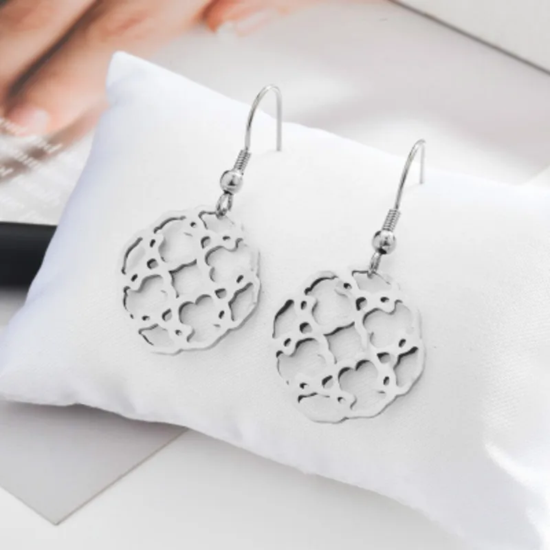 С медведями из титана и стали выдолбленные никогда не выцветает нержавеющей