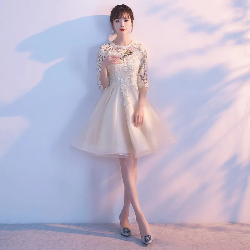 

Traditional Chinese Dress Qipao Ladies Evening Dresses Vintage Cheongsam Women Bride Short Beige Lace Cheongsam Modern Dress
