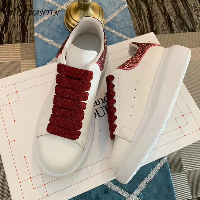 

Кроссовки из натуральной кожи с градиентными блестками, на шнуровке