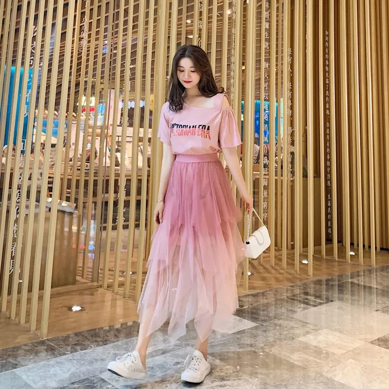 

2021 Summer Off-the-shoulder T-shirt+mesh Tutu Skirt Casual Gradient Streetwear Pleated Skirt Fashion Slim High Waist Skirt Suit