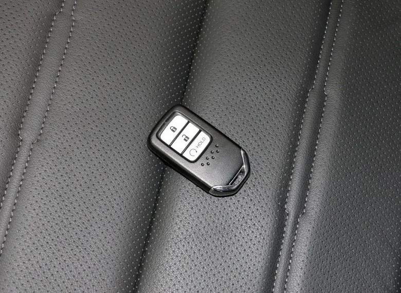 

Pimall 3 Buttons Silica Gel/Silicone Smart Key Cover for CR-V Avancier HDA Available