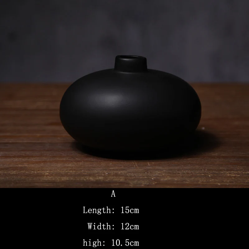 Декоративная круглая керамическая ваза в европейском стиле черно-белая матовая