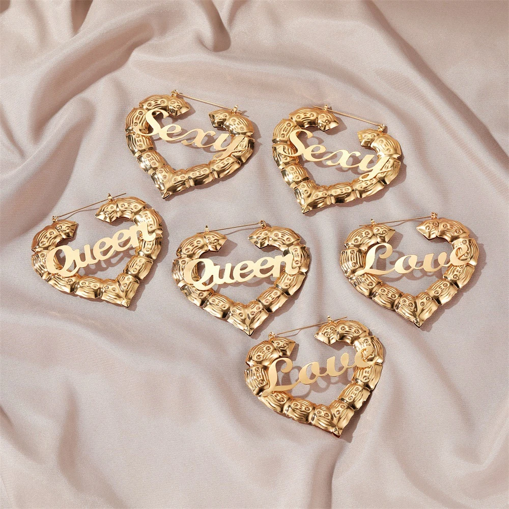 

Peach Heart Letter Earring Retro Hollow Bamboo Love Queen Big Pendant Women Earrings Jewelry Wedding