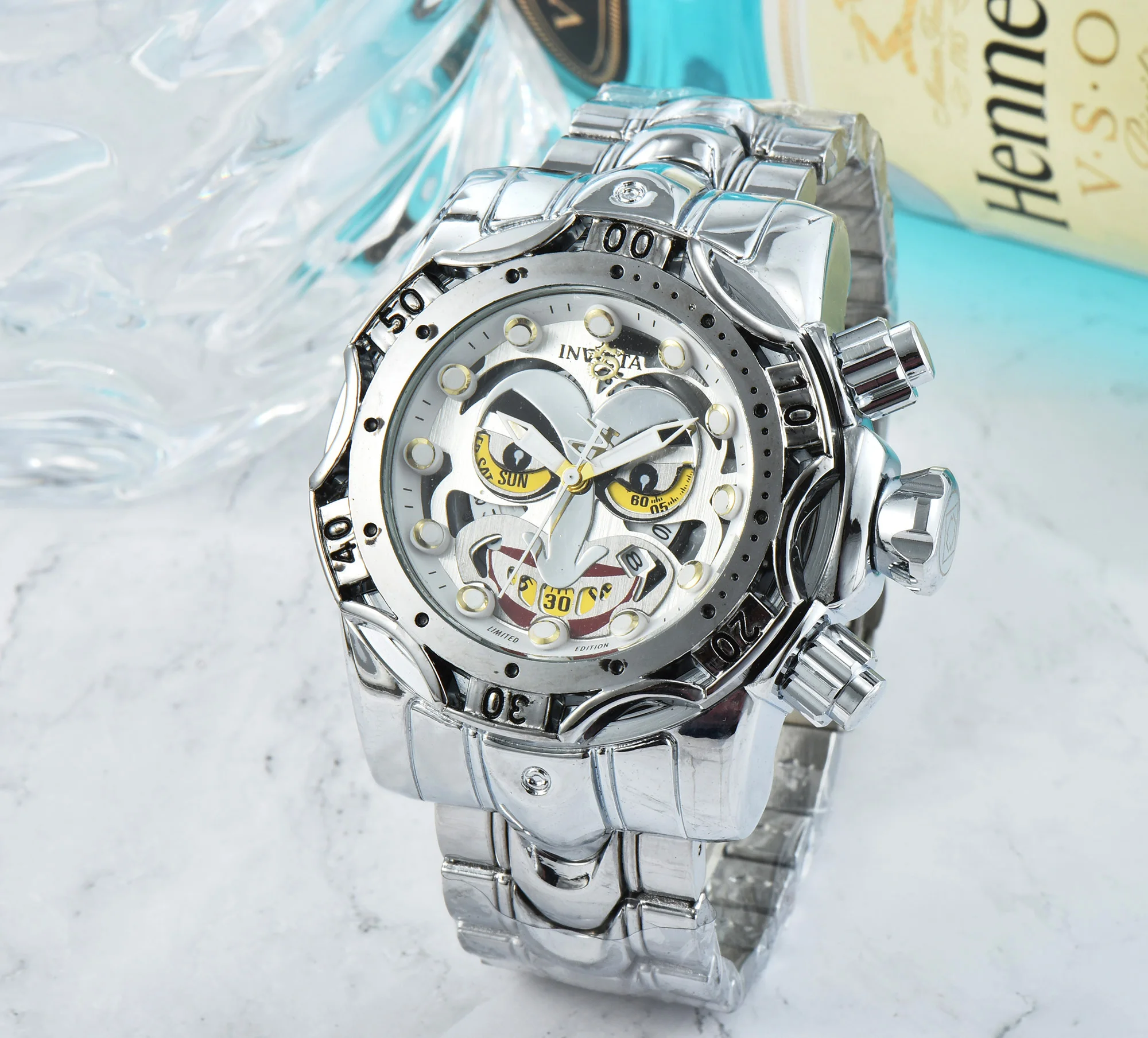 

Quartz stainless steel AAA + men's Watch 0077