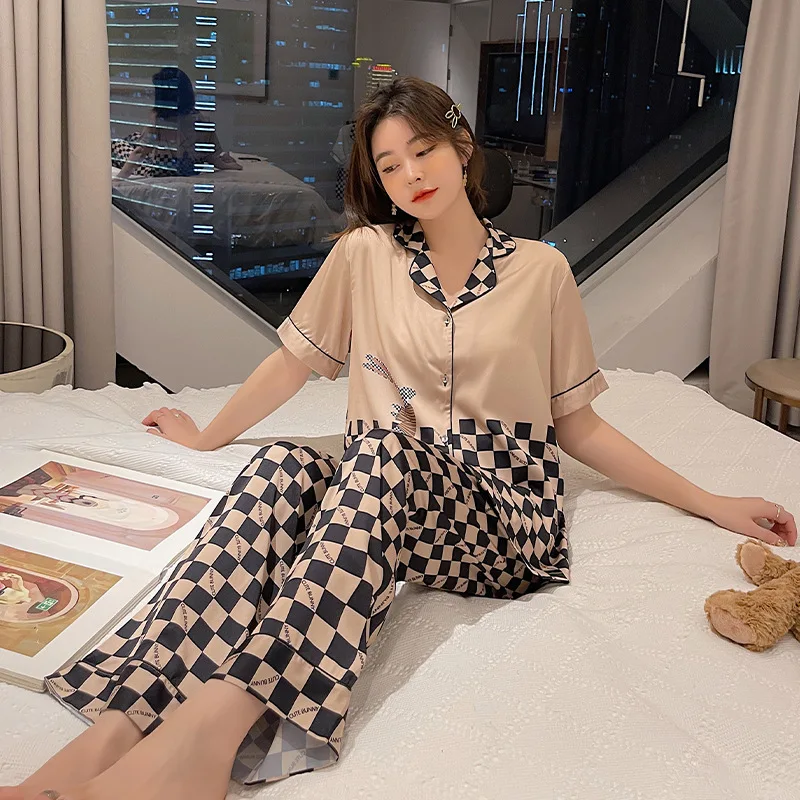 Spring/Summer 2021 Women's Short-sleeved Trousers Two-piece Fashion Homewear Thin Ice-cream Pajamas for Women
