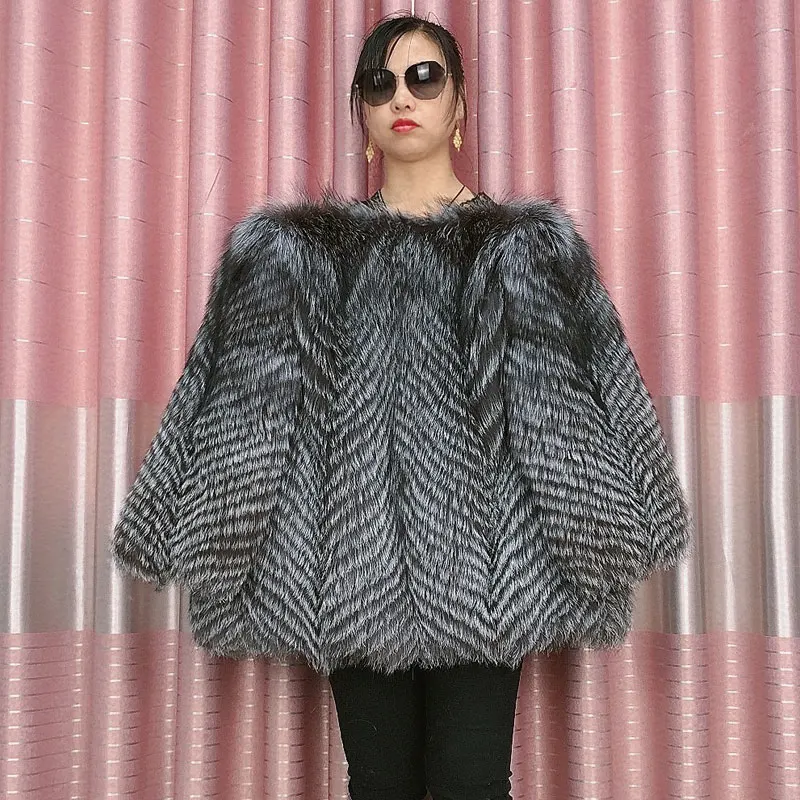 

Womens winter jackets O-Neck short real fox fur jacket Real silver fox fur striped coat jackets women 2020 QD.YISHANG