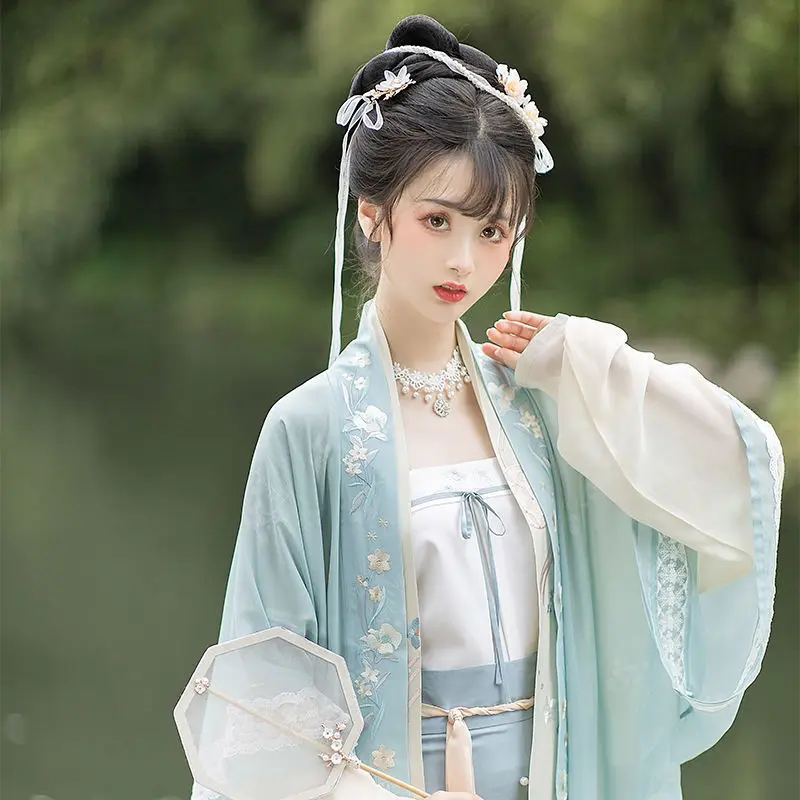 2021 New Retro Chinese Traditional Dress Hanfu For Women Elegant Floral Embroidery Fairy Dress Stage Performance Cosplay Costume